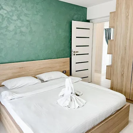 Grand View Retreat-kingsize Bed, Parking, Terrace דירה קלוז'-נאפוקה