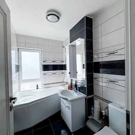 Grand View Retreat-kingsize Bed, Parking, Terrace * קלוז'-נאפוקה