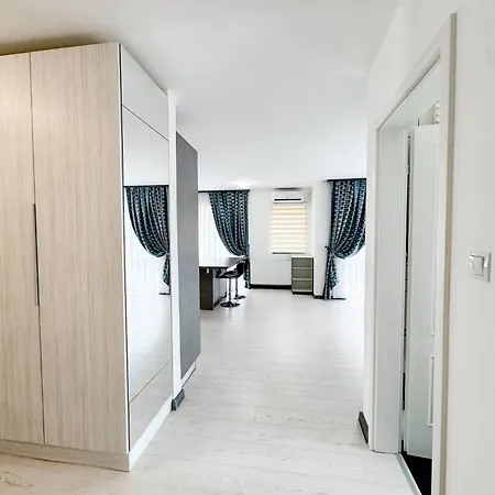 דירה Grand View Retreat-kingsize Bed, Parking, Terrace קלוז'-נאפוקה